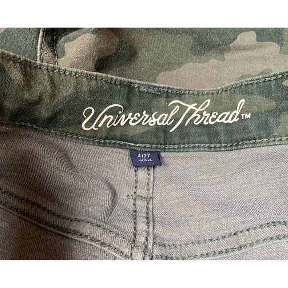 Universal Thread Womens Green Camouflage High Rise Cut Off Raw Hem Stretch‎ 4/27 - Picture 3 of 6